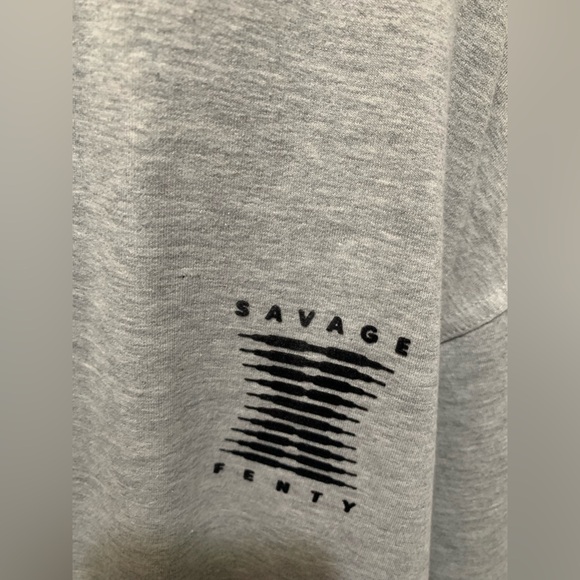 Savage X fenty-Showgirl Logo Hooded Shorr Robe - Picture 6 of 11